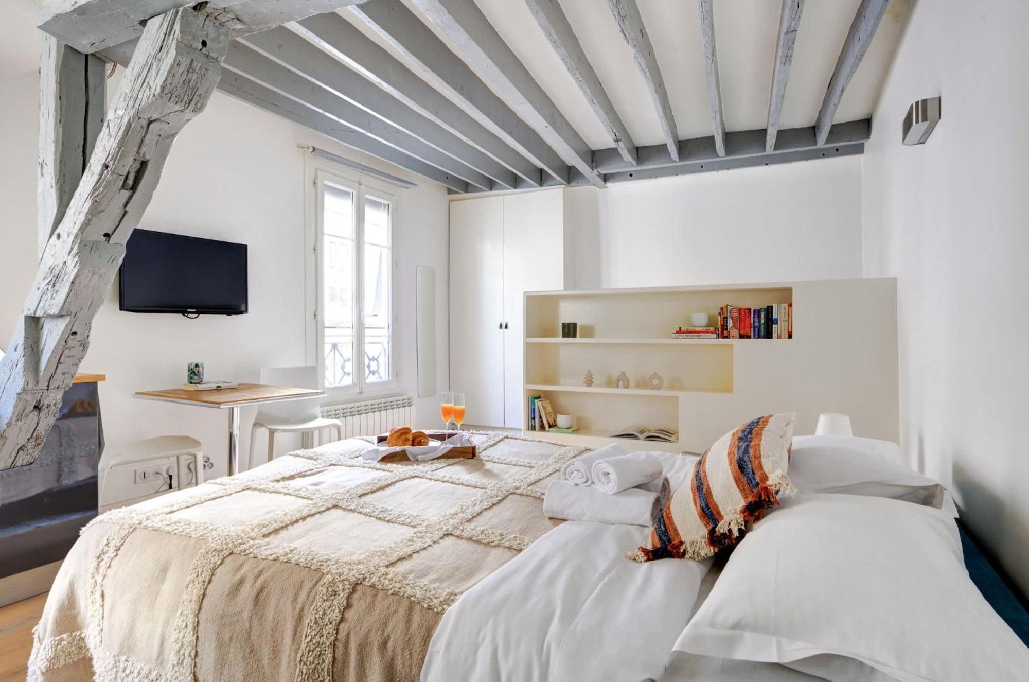 Le Marais & Pompidou - Cityapartmentstay Parigi