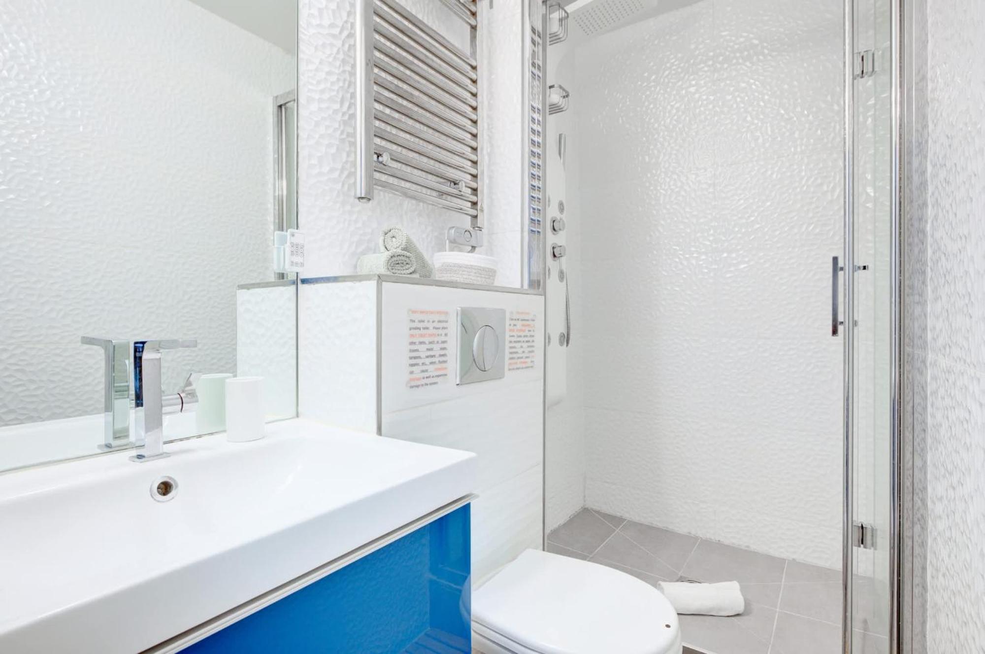 Le Marais & Pompidou - Cityapartmentstay * Parigi