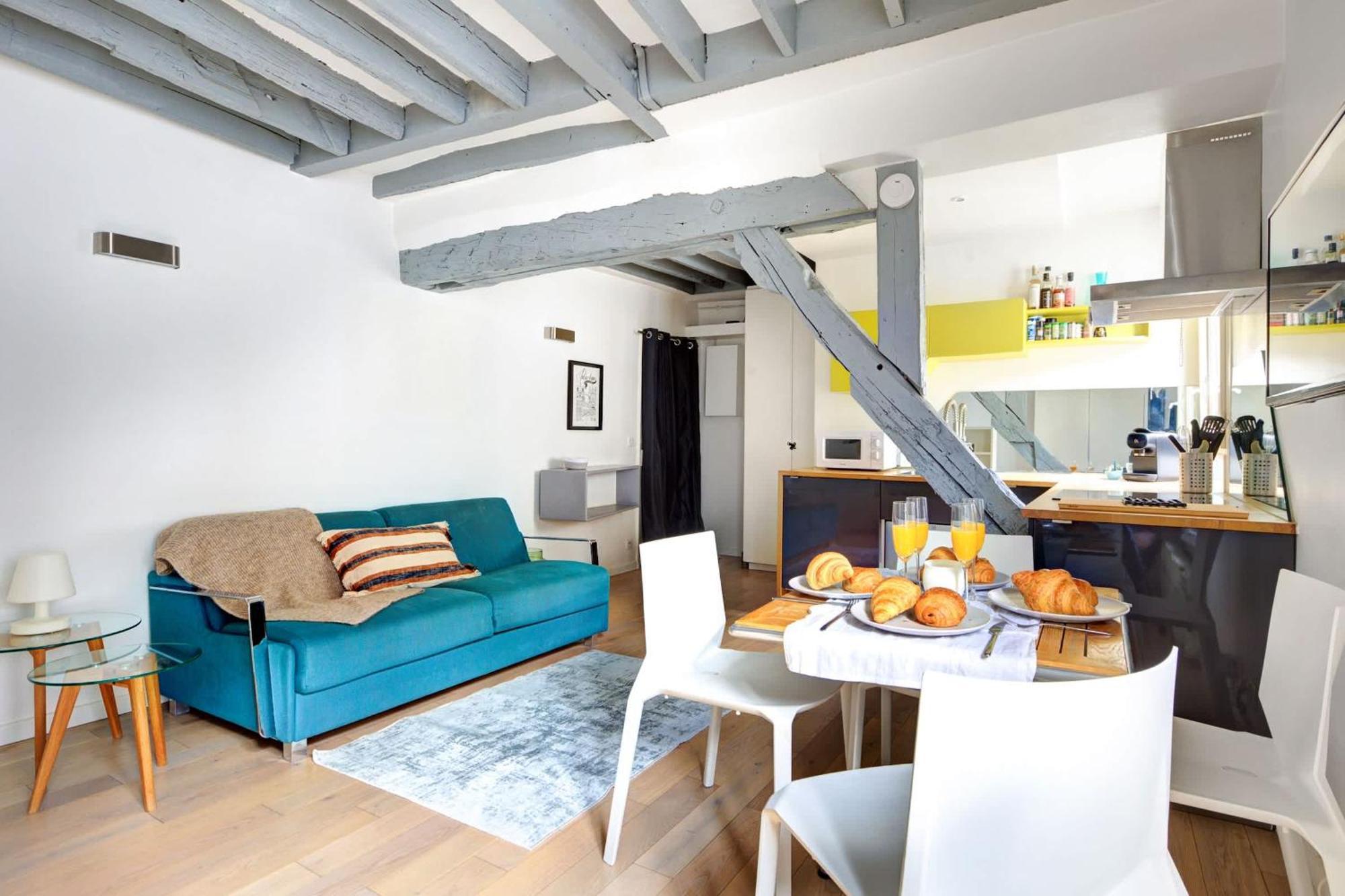 Le Marais & Pompidou - Cityapartmentstay Parigi